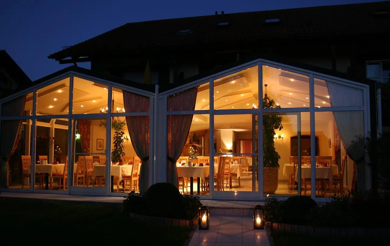 Hotel Sankt Leonhard - Dein Wohlfuehlort Zum Loslassen Und Kraftschoepfen Bad Birnbach 3*,  Germany