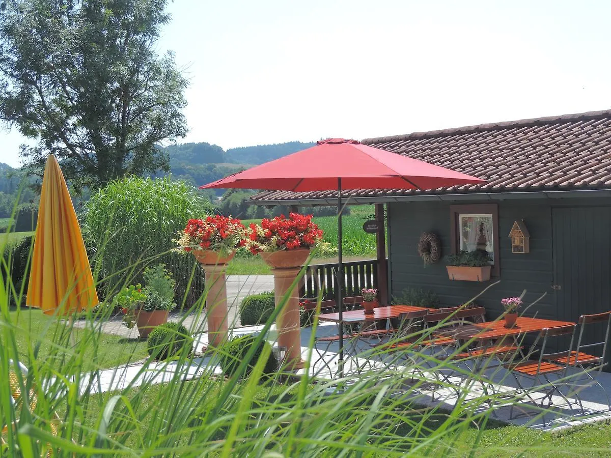 Hotel Sankt Leonhard - Dein Wohlfuehlort Zum Loslassen Und Kraftschoepfen Bad Birnbach